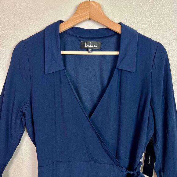 Lulus‎ Cardwell Navy Blue Flounce Sleeve Wrap Mini Dress Size Medium NWT - Picture 6 of 11